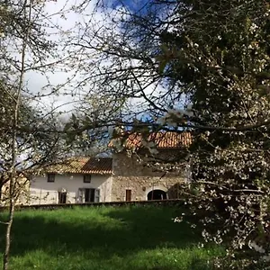 La Grange Du De Cantalès Hébergement de vacances Lacapelle-Viescamp